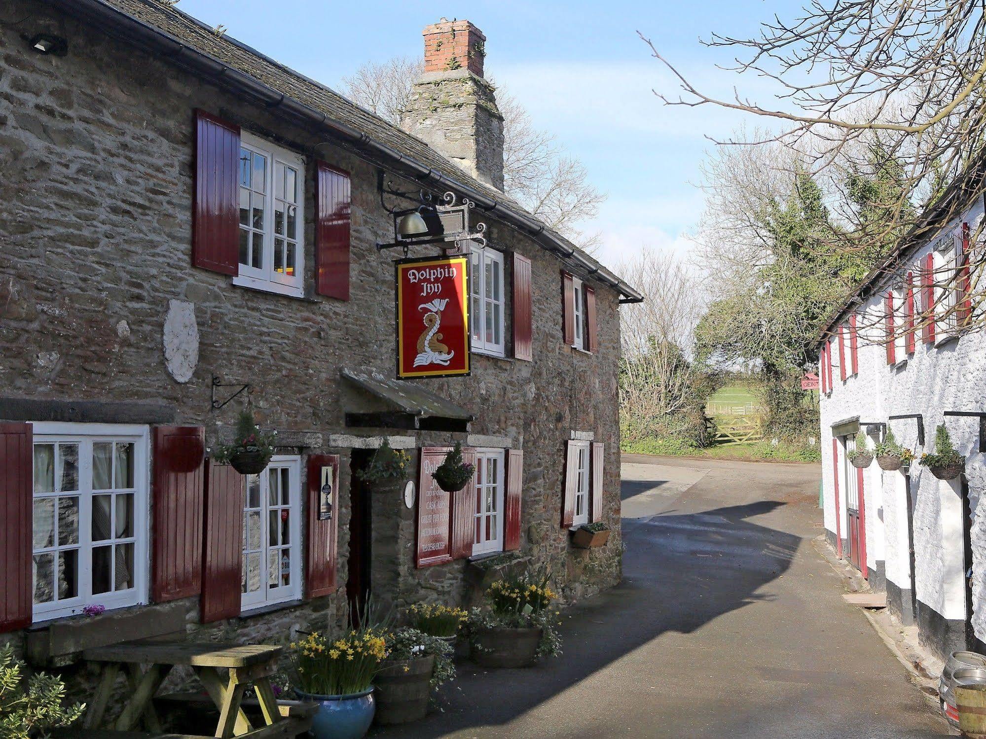 The Dolphin Inn Kingsbridge  Bagian luar foto