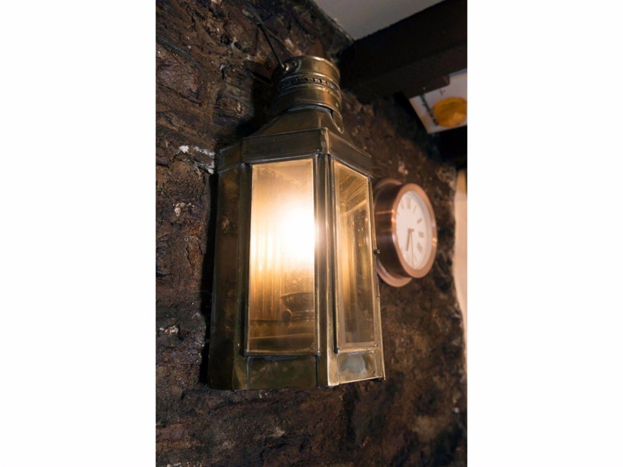 The Dolphin Inn Kingsbridge  Bagian luar foto