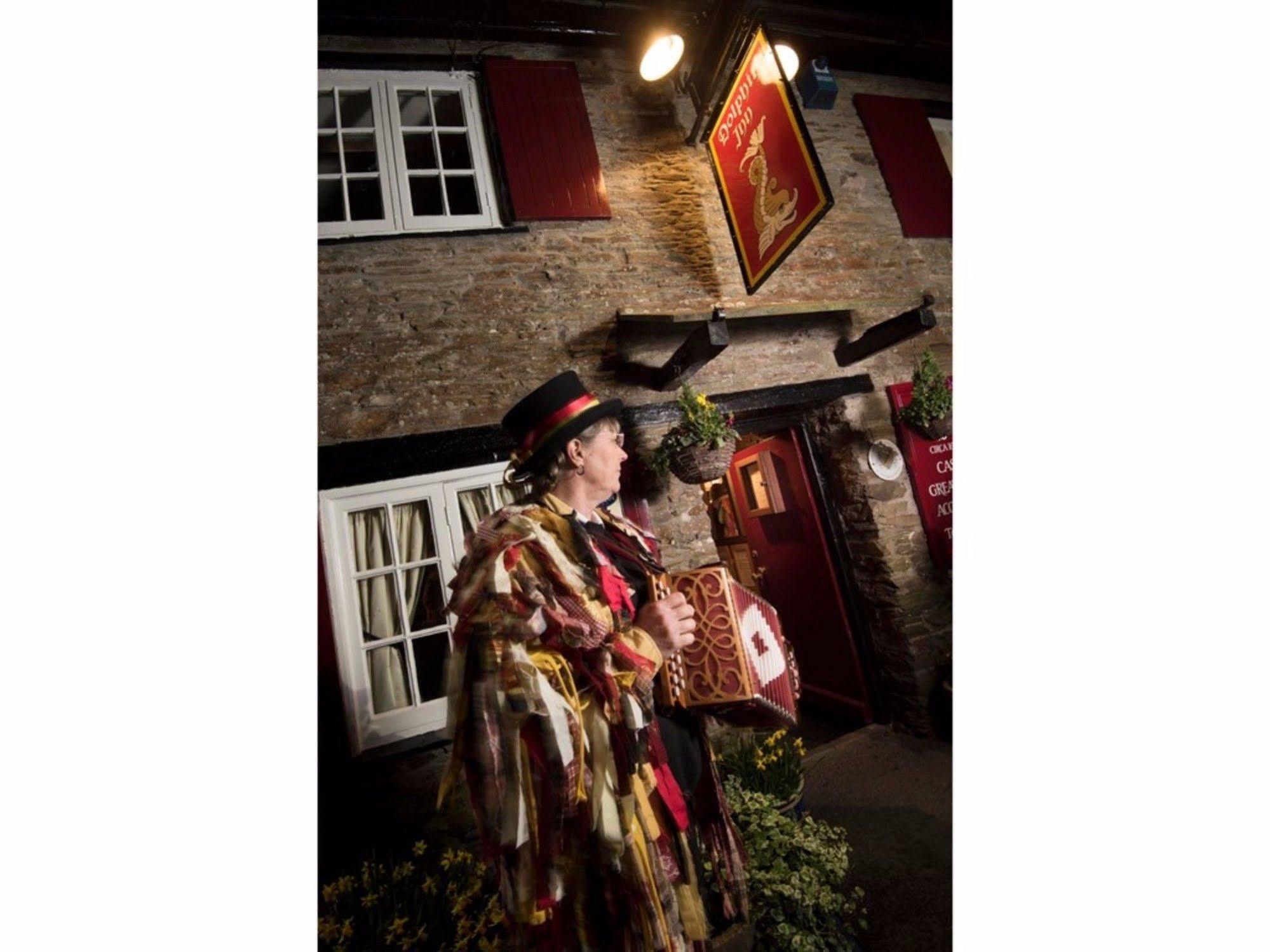 The Dolphin Inn Kingsbridge  Bagian luar foto